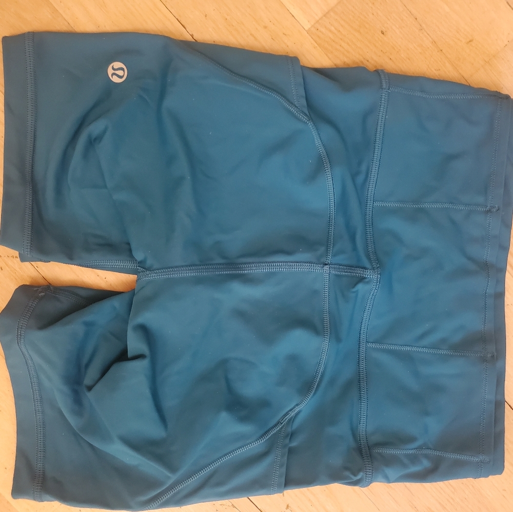 Lululemon fast and free shorts